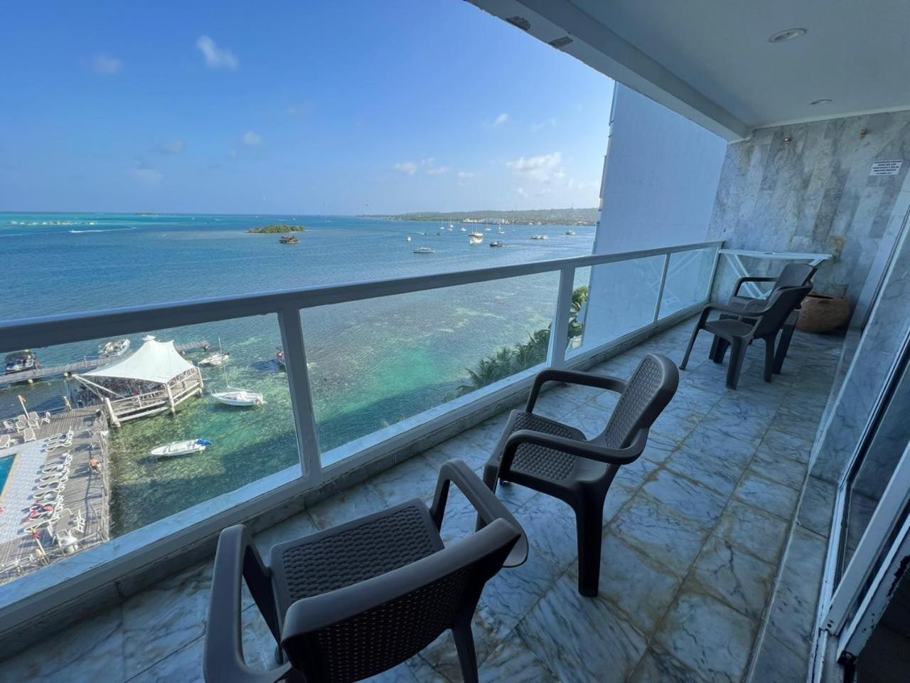 Apartamentos Con Playa Privada Y Vista Al Mar San Andrés Exterior photo